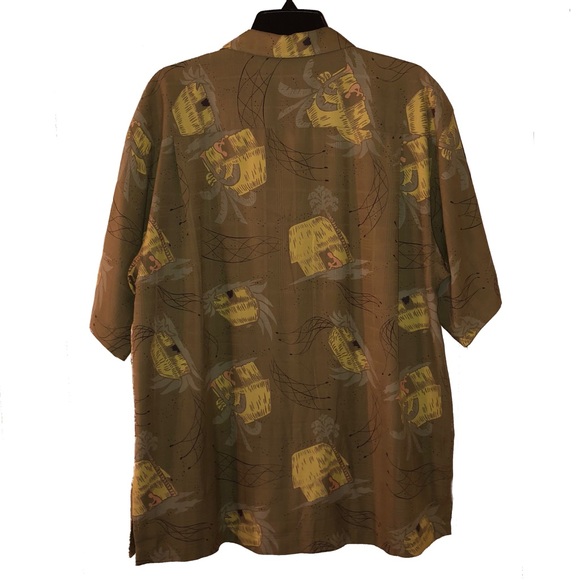 Tommy Bahama Men’s Silk Short Sleeve Buttondown - Picture 3 of 8